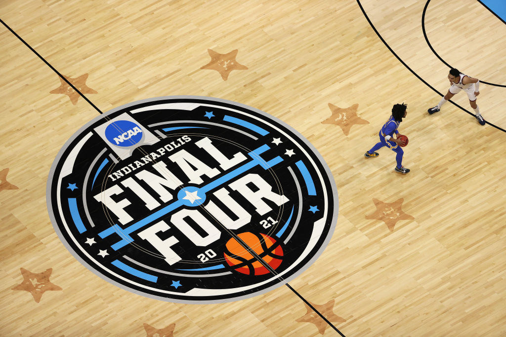 An overhead look of the Final Four floor at Lucas Oil Stadium as UCLA takes on Gonzaga