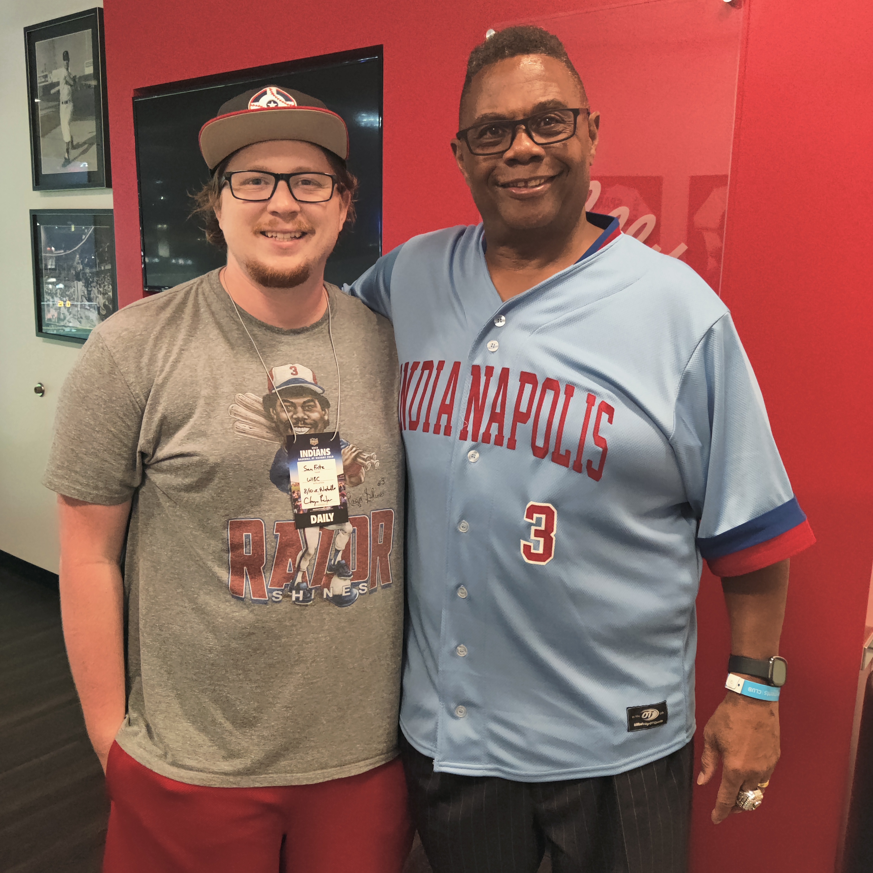 Razor Shines Visits Victory Field