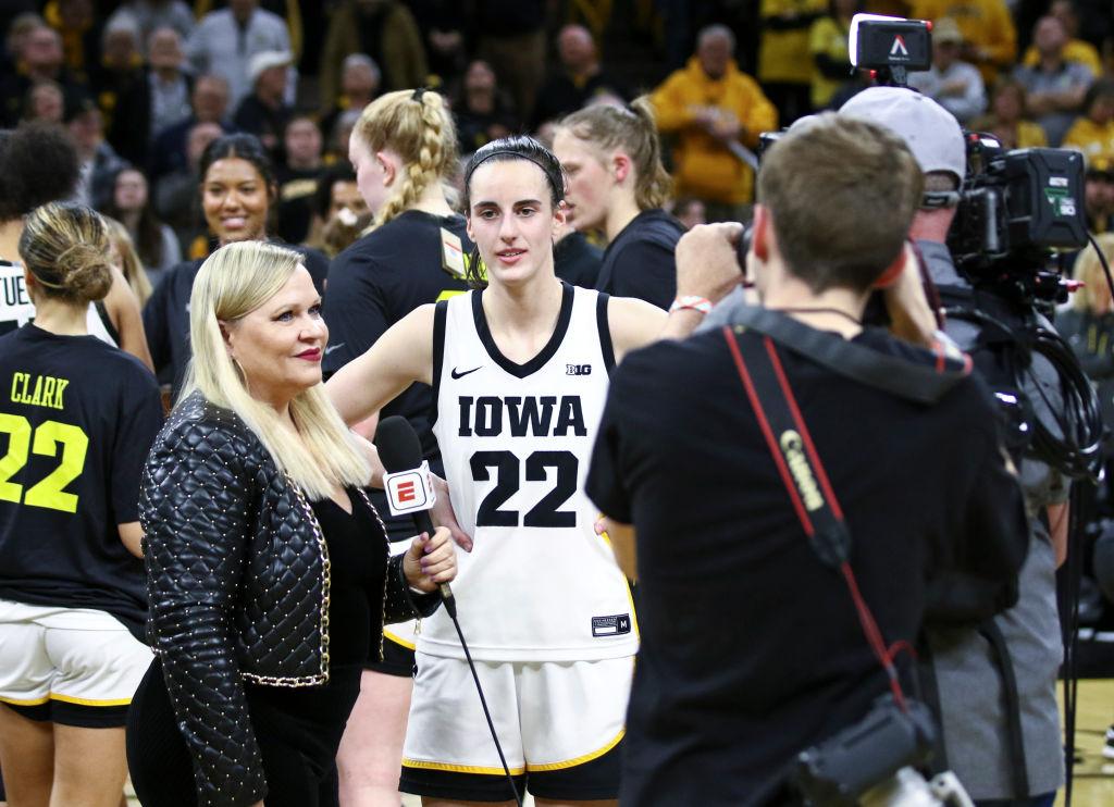 Michigan v Iowa