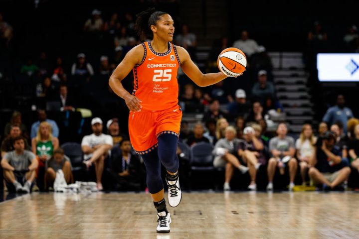 Alyssa Thomas | 2024 Cap Hit: $218,000
