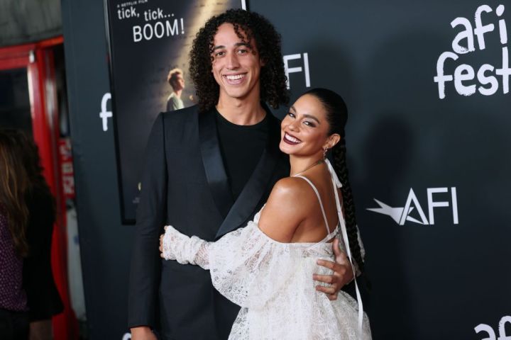 Vanessa Hudgens & Cole Tucker