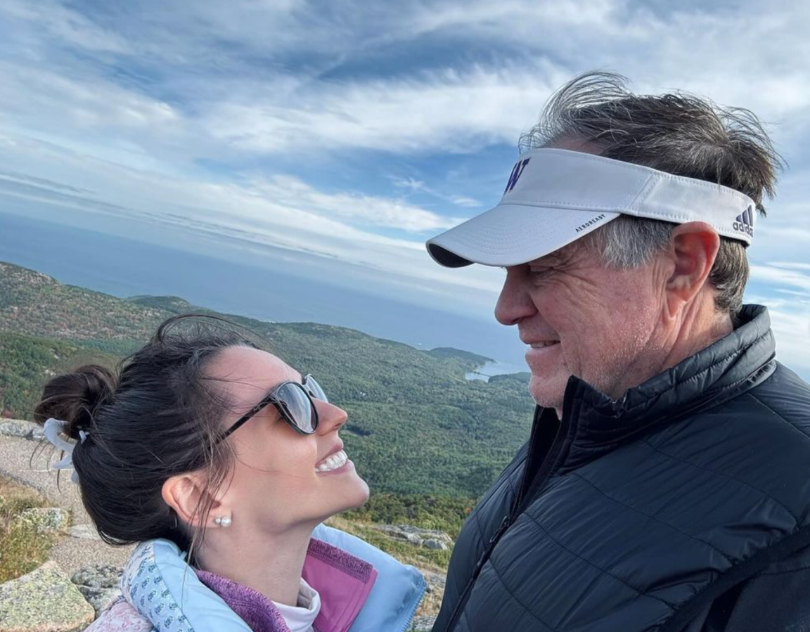 15 Photos of Bill Belichick's 24 year-old Girlfriend, Jordan Mason
