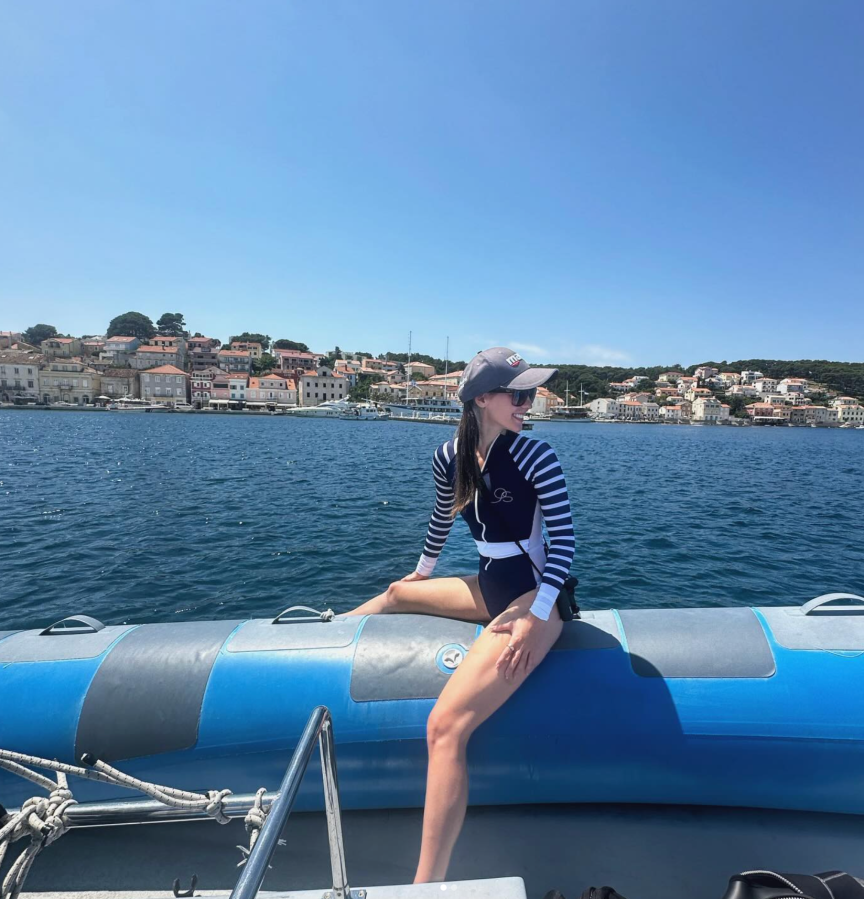 15 Photos of Bill Belichick's 24 year-old Girlfriend, Jordan Mason
