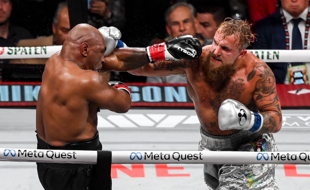 Jake Paul v Mike Tyson