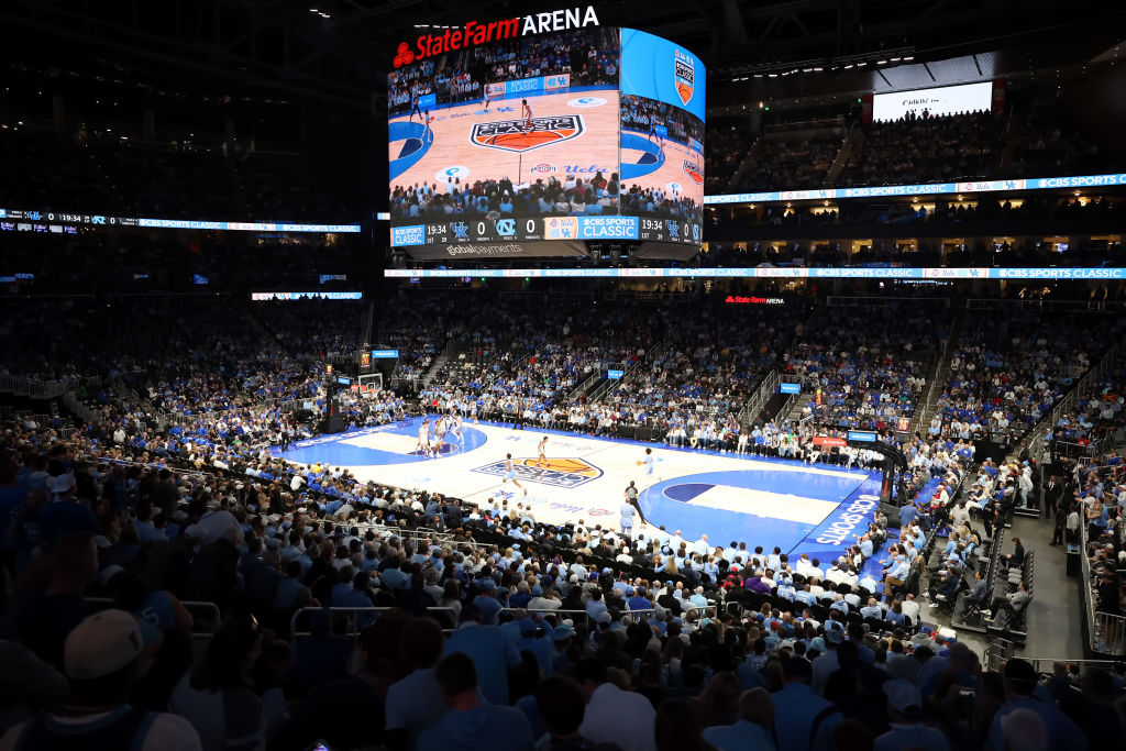COLLEGE BASKETBALL: DEC 16 CBS Sports Classic - North Carolina vs Kentucky