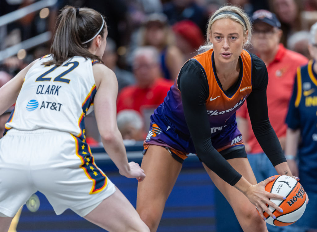 Phoenix Mercury v Indiana Fever
