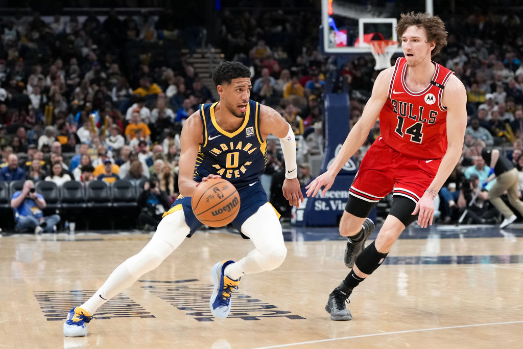 Chicago Bulls v Indiana Pacers