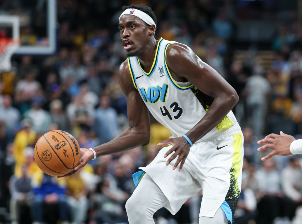 Milwaukee Bucks v Indiana Pacers
