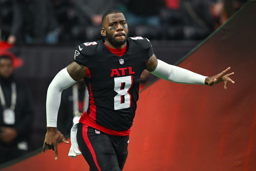 NFL: DEC 01 Chargers at Falcons