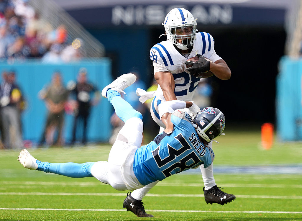 Indianapolis Colts v Tennessee Titans