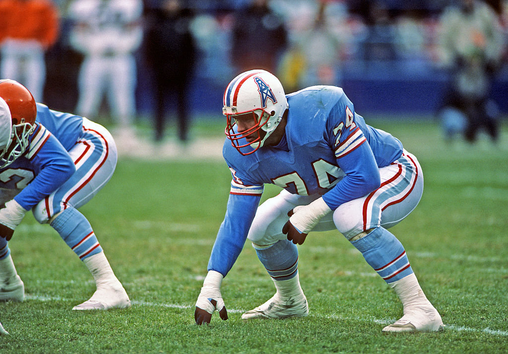 Houston Oilers v Cleveland Browns